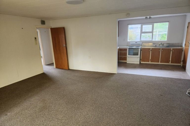 Photo of property in 2/40 Teoti Street, Paraparaumu Beach, Paraparaumu, 5032