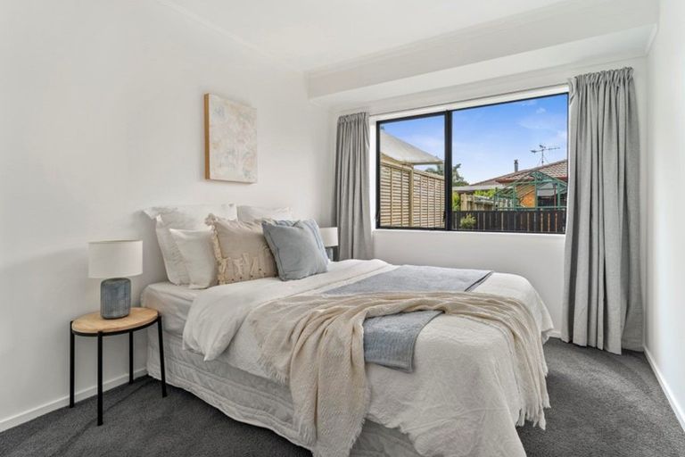 Photo of property in 11 Reef Avenue, Papamoa Beach, Papamoa, 3118