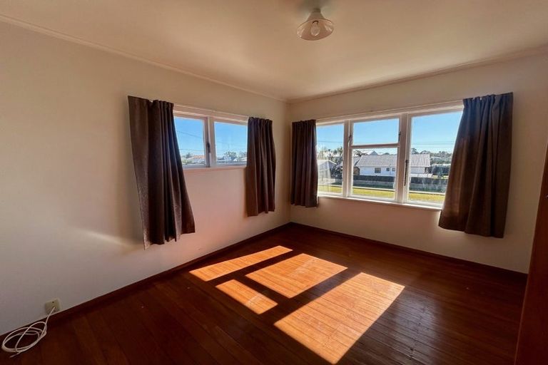 Photo of property in 22-24 Bentham Street, Westport, 7825