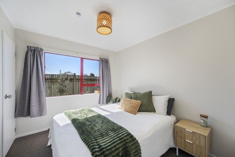 Photo of property in 43a Tait Drive, Greenmeadows, Napier, 4112