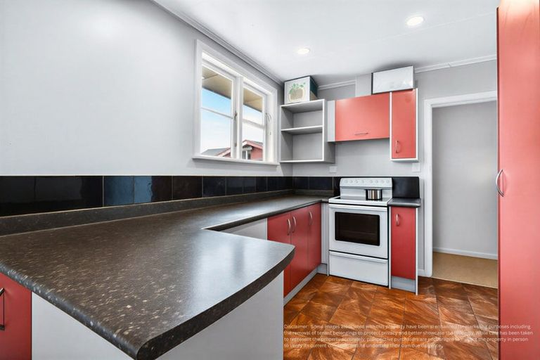 Photo of property in 14 Laughton Street, Taupo, 3330