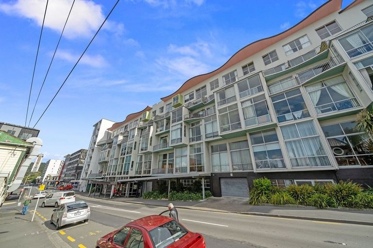 Photo of property in Qba Apartments, 4l/51 Webb Street, Mount Cook, Wellington, 6011