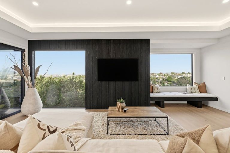 Photo of property in 58a Hinewa Road, Otumoetai, Tauranga, 3110