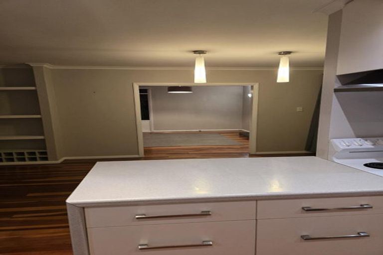 Photo of property in 26 Silverbirch Grove, Churton Park, Wellington, 6037