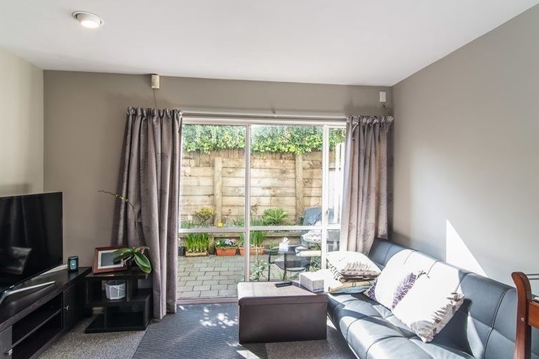 Photo of property in 18/20 Thompson Street, Mount Cook, Wellington, 6011