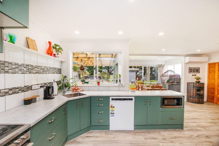 Photo of property in 1565 State Highway 3, Awahuri, Palmerston North, 4476