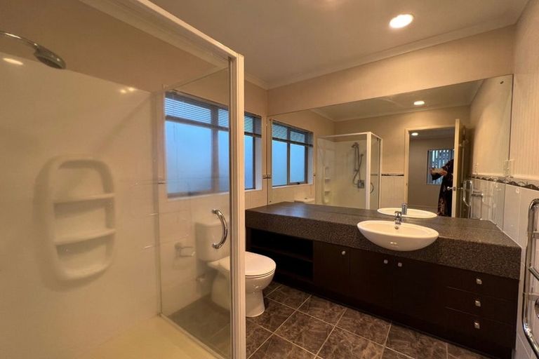 Photo of property in 356 Chapel Road, Flat Bush, Auckland, 2016