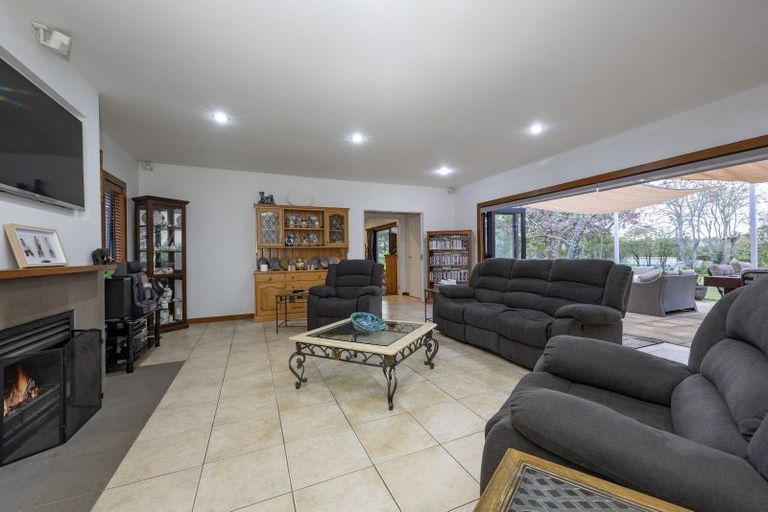 Photo of property in 368 Matua Road, Kumeu, 0891