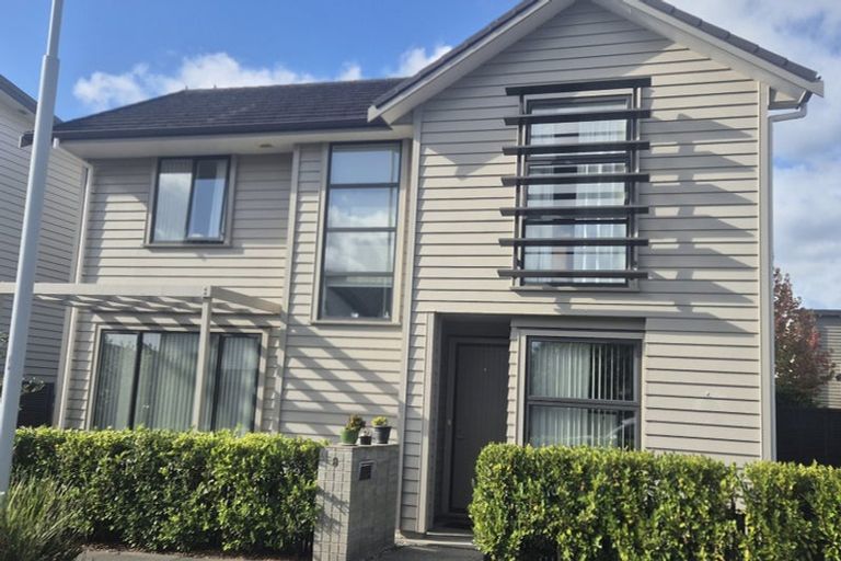 Photo of property in 8 Tiger Moth Street, Hobsonville, Auckland, 0616