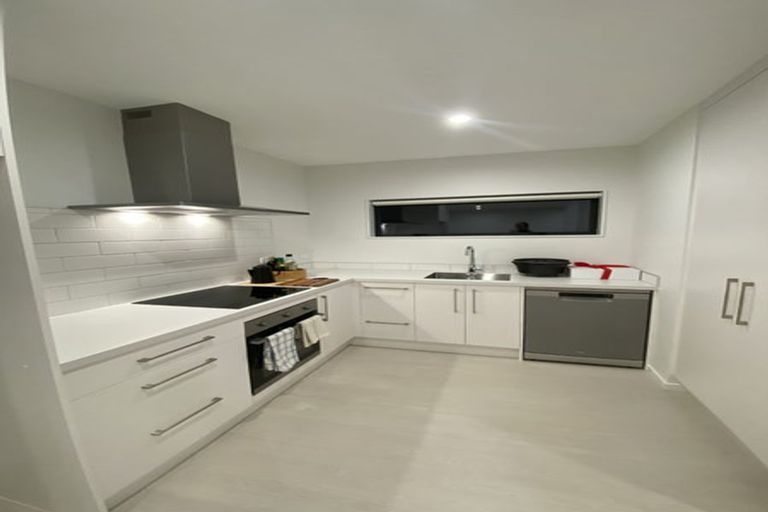 Photo of property in 60 Katikati Drive, Manurewa, 2102