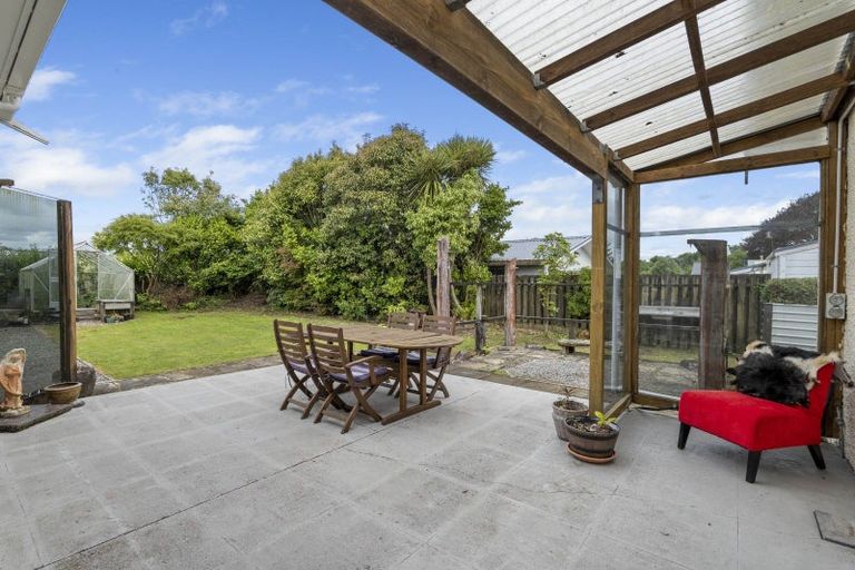 Photo of property in 15 Portia Street, Stratford, 4332