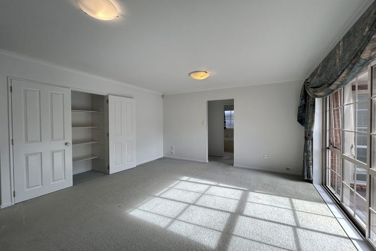 Photo of property in 12 Darimouth Place, Albany, Auckland, 0632