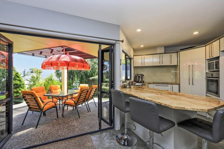 Photo of property in 58 Palmerston Road, Havelock North, 4130