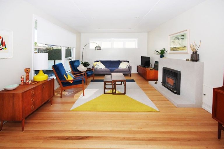 Photo of property in 67 Kuratawhiti Street, Greytown, 5712