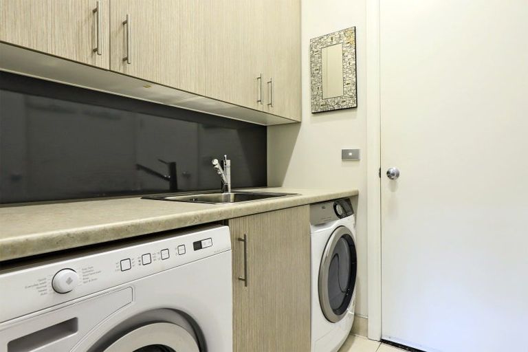 Photo of property in 16 Hunter Drive, Awatoto, Napier, 4110