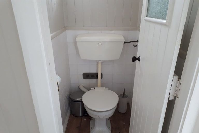 Photo of property in 241 Ilam Road, Ilam, Christchurch, 8041