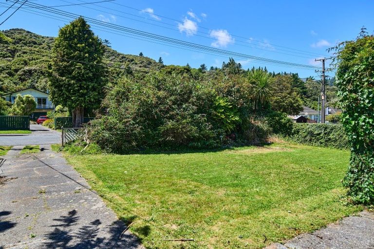 Photo of property in 65 Hair Street, Wainuiomata, Lower Hutt, 5014