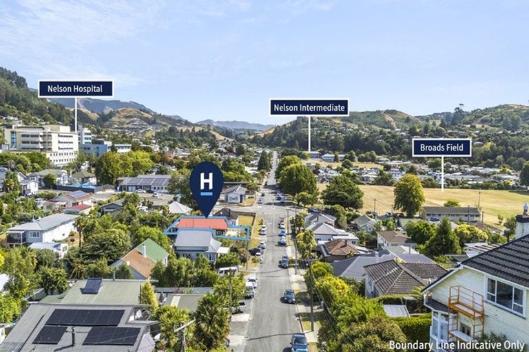 Photo of property in 35 Tipahi Street, Nelson South, Nelson, 7010