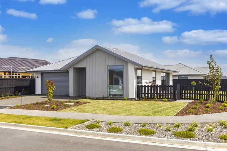 Photo of property in 44 Gammack Drive, Halswell, Christchurch, 8025