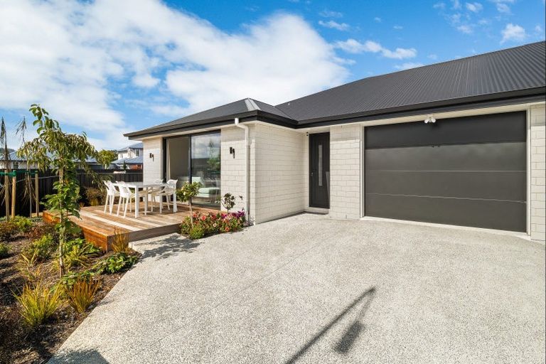 Photo of property in 2a Park Street, Mosgiel, 9024