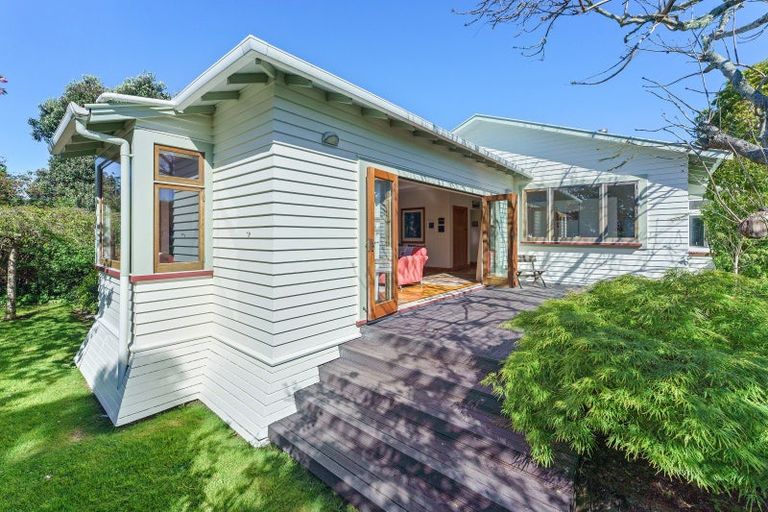 Photo of property in 9 Bell Street, Otaki, 5512