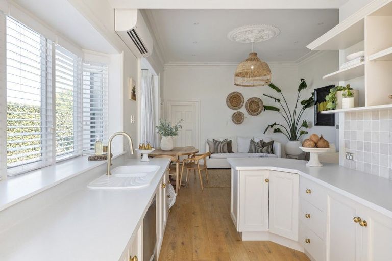 Photo of property in 77 Derby Street, St Albans, Christchurch, 8014