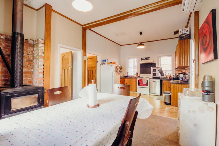 Photo of property in 90 Arthur Street, Dunedin Central, Dunedin, 9016