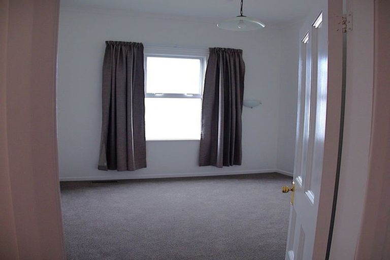 Photo of property in 17 Campbell Street, Karori, Wellington, 6012