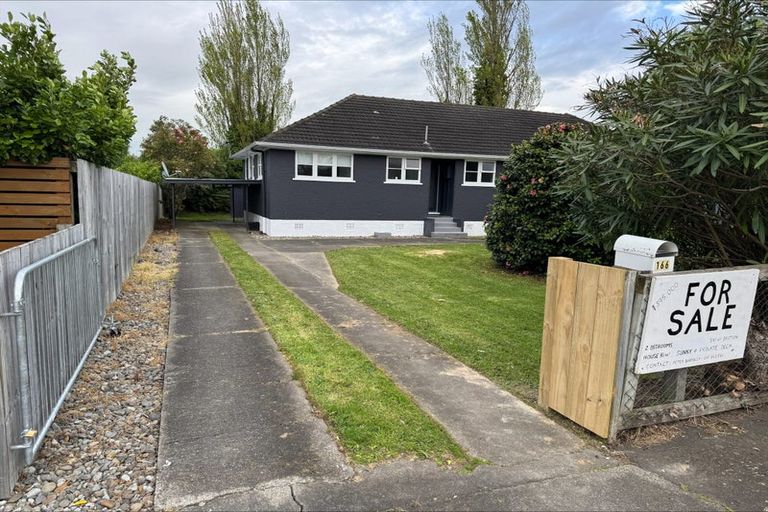 Photo of property in 166 Vogel Street, Roslyn, Palmerston North, 4414