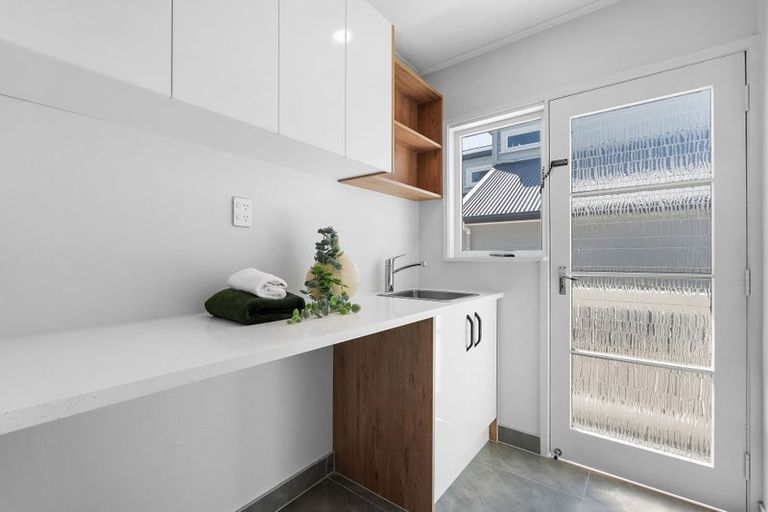 Photo of property in 292 Beach Road, Campbells Bay, Auckland, 0630