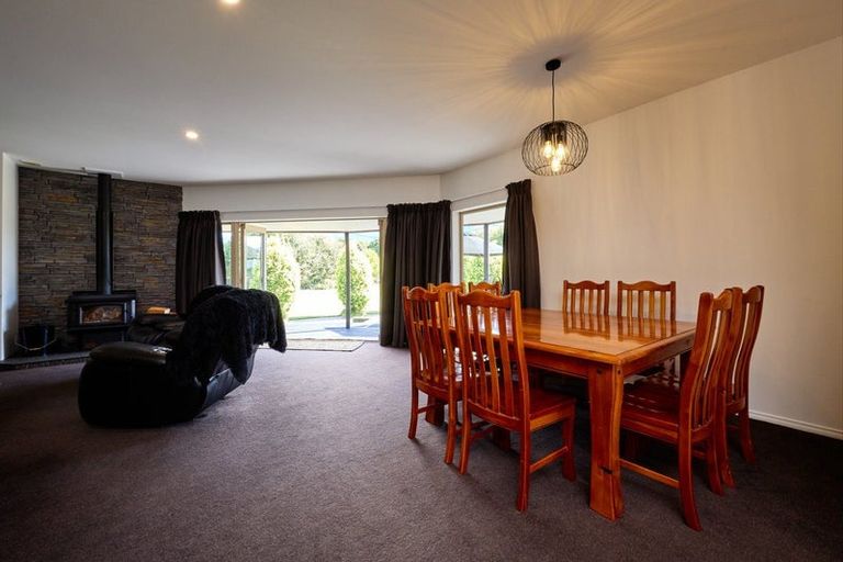 Photo of property in 50 Titoki Drive, Kaikoura Flat, Kaikoura, 7371