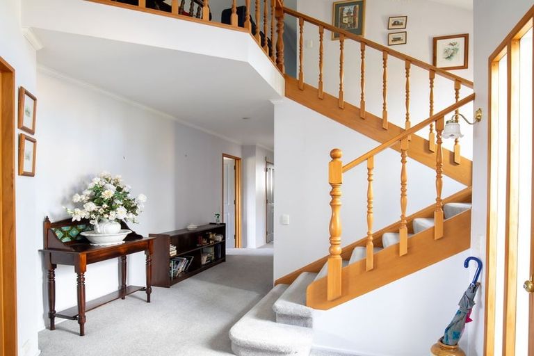 Photo of property in 13 Craig Place, Bridge Hill, Alexandra, 9320