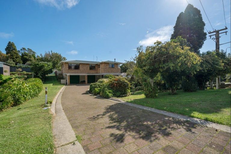 Photo of property in 5 Whakapaki Street, Urenui, 4375