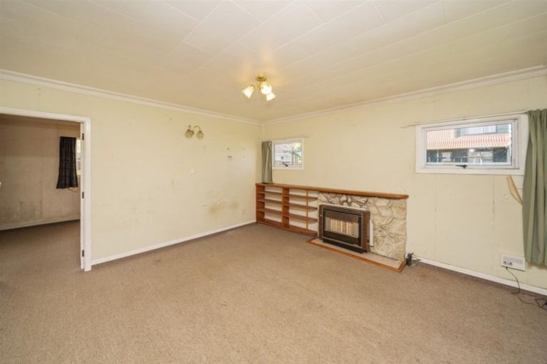 Photo of property in 13 Rimu Street, Hawera, 4610