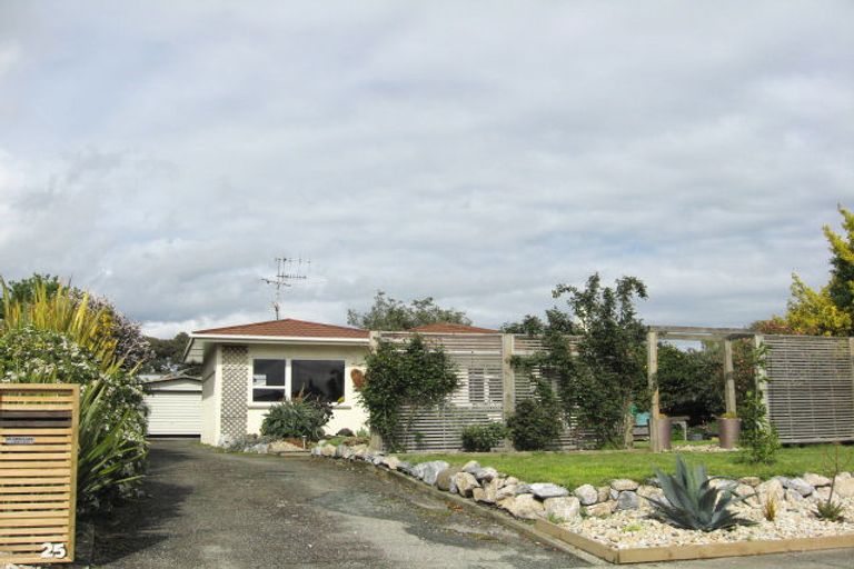 Photo of property in 25 Exeter Street, Stoke, Nelson, 7011