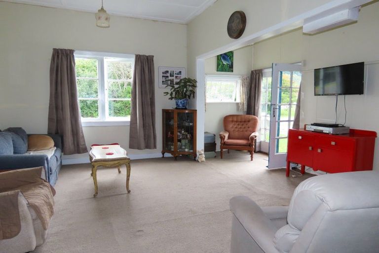 Photo of property in 30 Main Street, Reefton, 7830