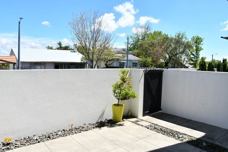 Photo of property in 2/23 Marama Street, Frankton, Hamilton, 3204