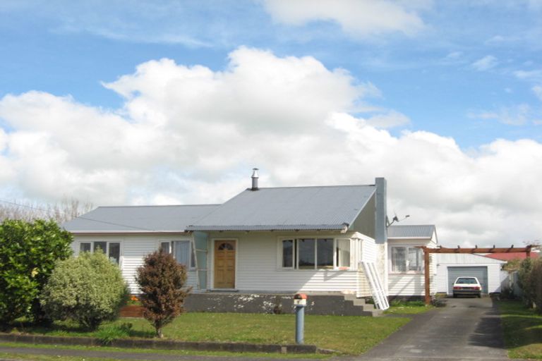 Photo of property in 1 Elsinore Street, Stratford, 4332