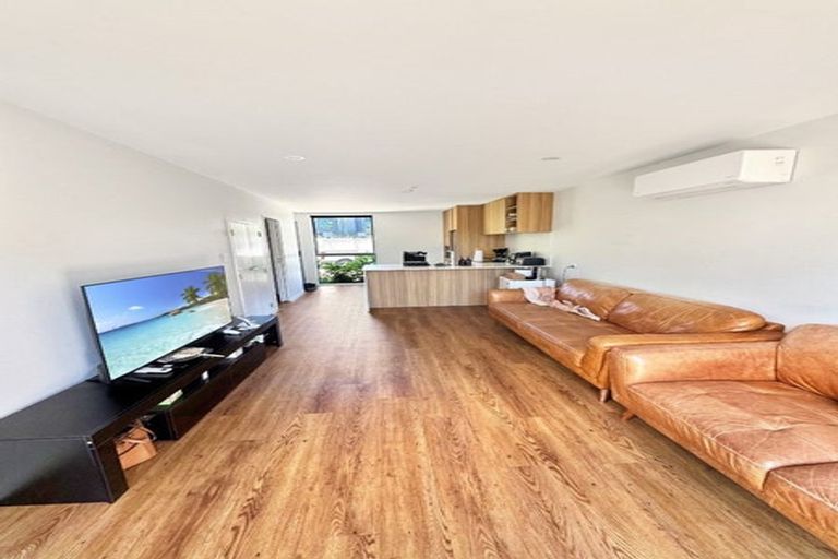 Photo of property in 3/25 Tranent Road, Mangere, Auckland, 2022