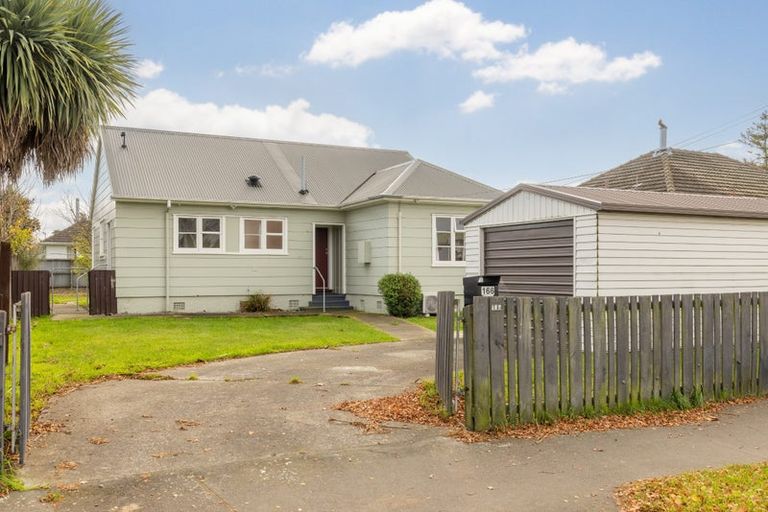 Photo of property in 166 Aorangi Road, Bryndwr, Christchurch, 8053