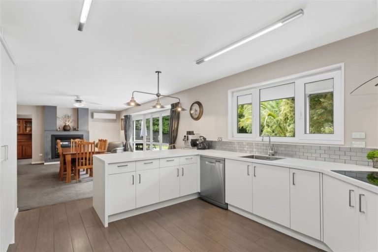 Photo of property in 19 Janal Place, Northwood, Christchurch, 8051