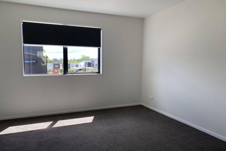 Photo of property in 35 Selo Street, Glen Eden, Auckland, 0602