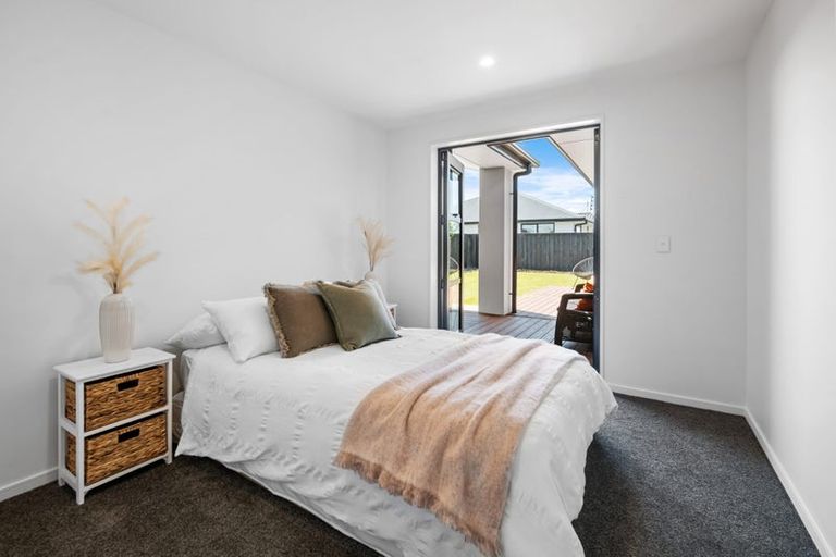 Photo of property in 96 Stationmasters Way, Prebbleton, 7604