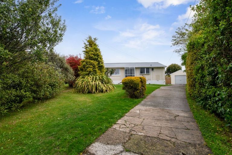 Photo of property in 40 Wharepaina Crescent, Springfield, Rotorua, 3015