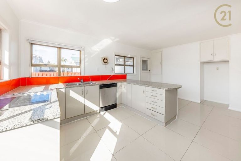 Photo of property in 81 Marne Road, Papakura, 2110