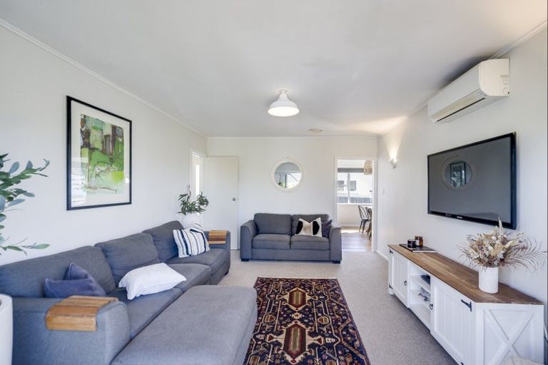 Photo of property in 40 Exeter Crescent, Pirimai, Napier, 4112