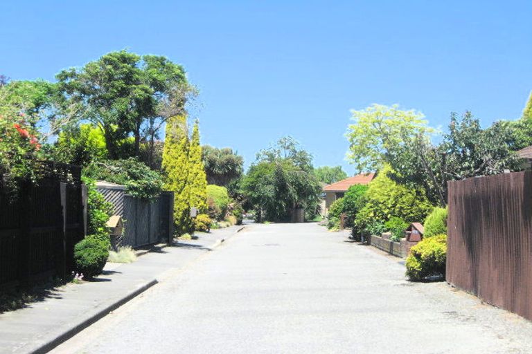 Photo of property in 13 Ben Nevis Drive, Broomfield, Christchurch, 8042