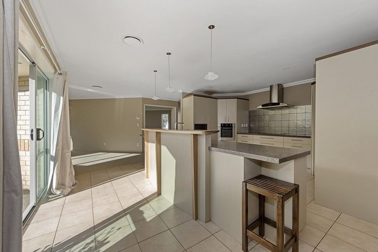 Photo of property in 26 Nielsen Gardens, Rototuna, Hamilton, 3210