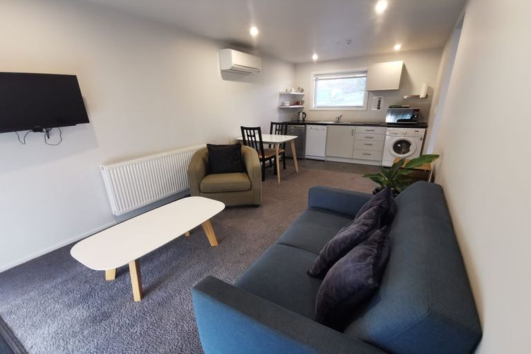 Photo of property in 63 Savage Crescent, West End, Palmerston North, 4412