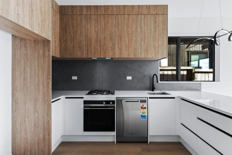 Photo of property in 5 Herekino Street, Westgate, Auckland, 0814